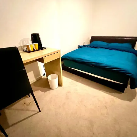 Ensuit Double bedroom London
